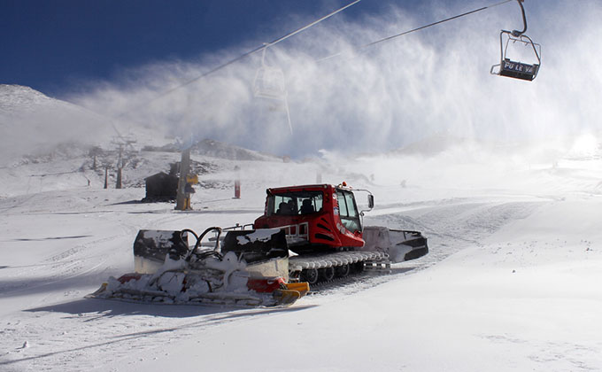 sierra-nevada-nieve-maquina-dos