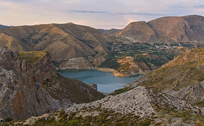 embalse_de_canales_guejar_sierra1