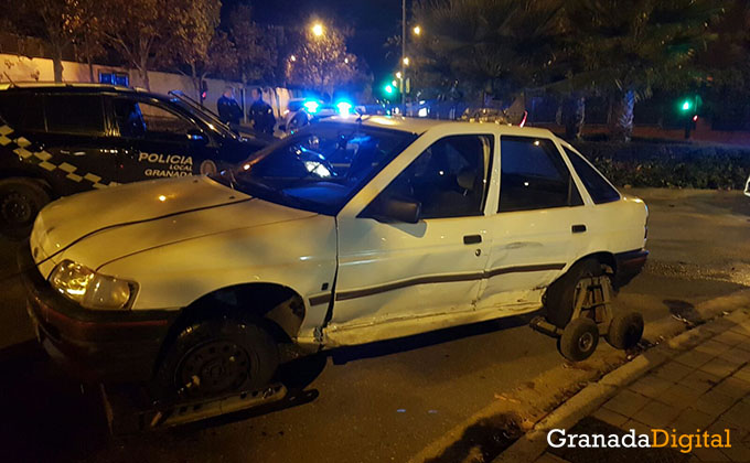 policia-loca-coche-colision