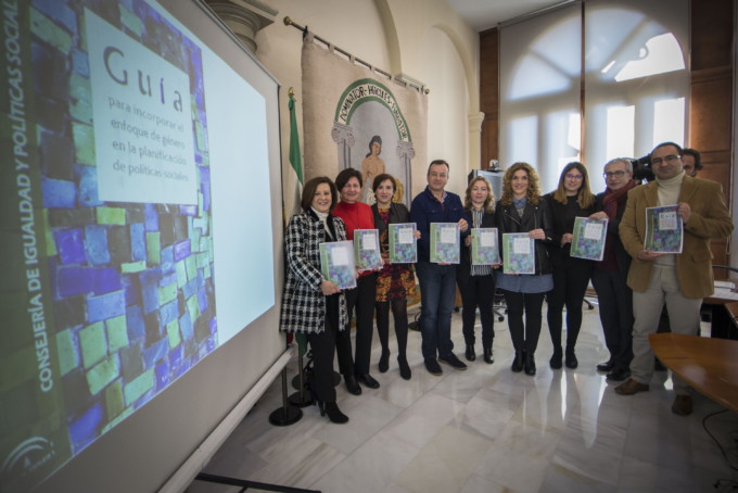 La Junta de Andalucía publica una guía para aplicar la perspectiva de género en la elaboración de planes sobre las políticas sociales