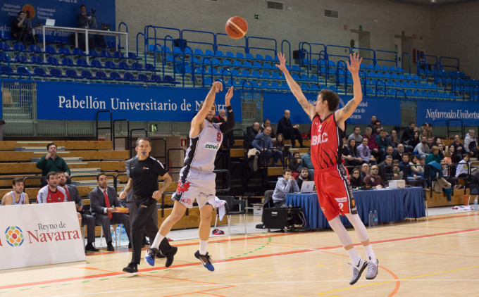 Baloncesto. Basket Navarra Covirán Granada. Pabellón UPNA. Pamplona