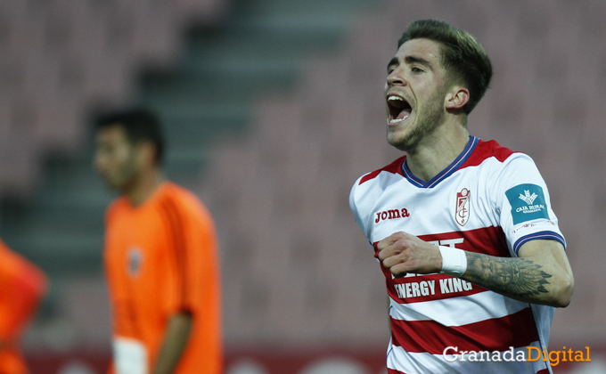 Juanan-Entrena-Gol-Granada-B