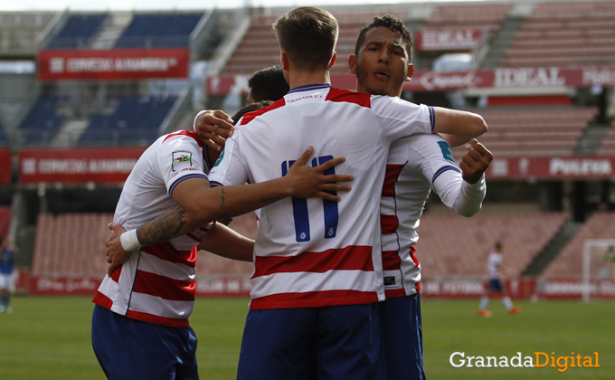 CELEBRACION DE GOL GRANADA B - Granada C.F. B - U.D. Melilla