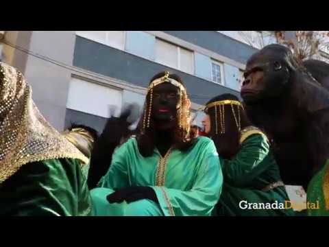 Los-Reyes-Magos-ya-están-desfilando-por-las-calles-de-Granada