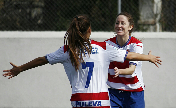 laura-perez-laura-requena-celebracion-granada-femenino