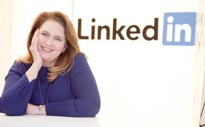 directora-linkedin