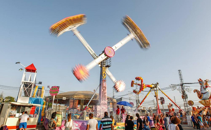 feria-granada-columpios