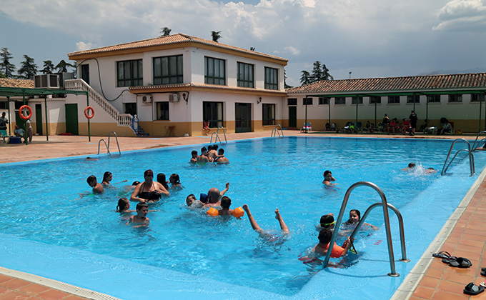 piscina armilla