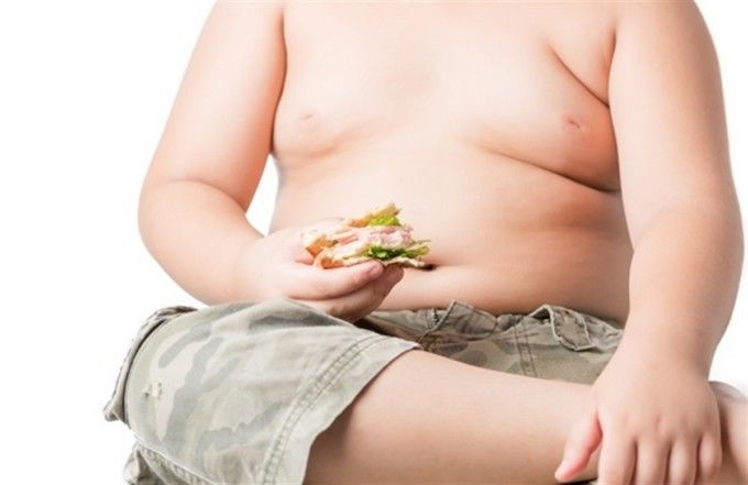 sobrepeso-infantil-obesidad