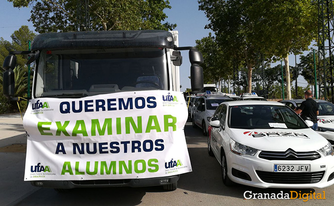 MANIFESTACION AUTOESCUELAS 2