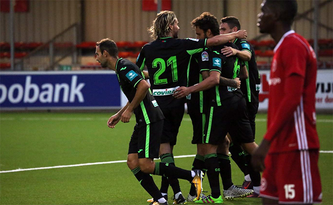 gol-granada-celebracion-pretemporada-almere