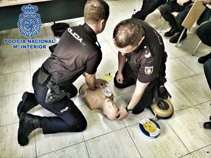 Agentes en un curso de RCP