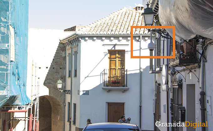 ARCO DE LAS PESAS CAMARAS ALBAICIN INSTALADAS 1