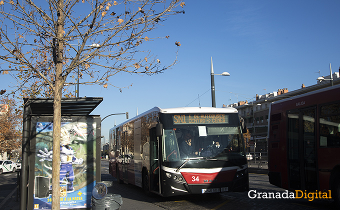 ESTACION DE AUTOBUSES - PARADA DE BUS 1