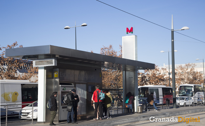 ESTACION DE AUTOBUSES -PARADA DE METRO (2)