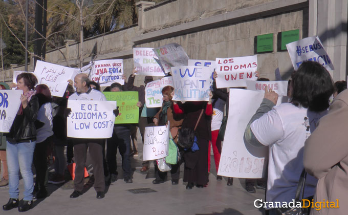 PROTESTA EN SEDE JUNTA