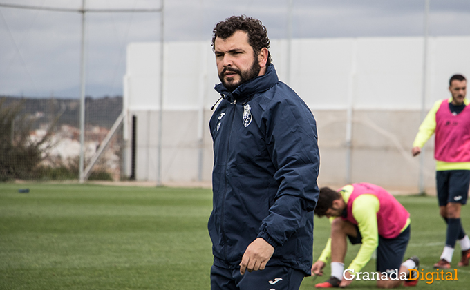 Entrenamiento Granada Club de Futbol B-42