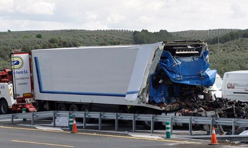 albolote-camion-accidente