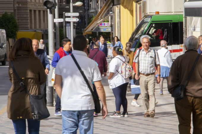 ciudadania - multitud - personas - recogidas - puerta real