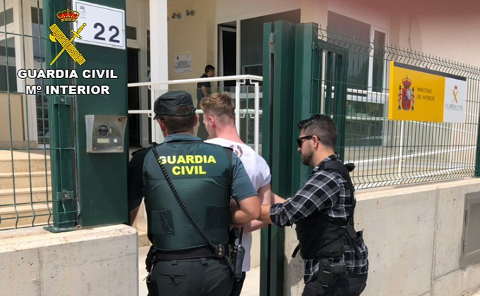 hotel magaluf incendio detenido guardia civil