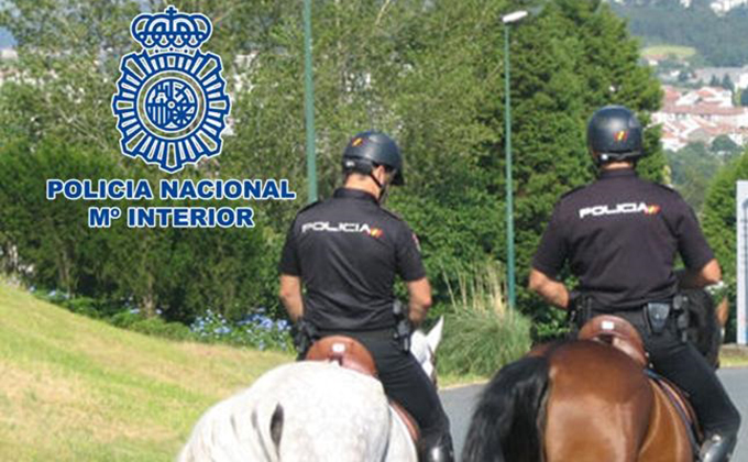 policia nacional caballo corpus