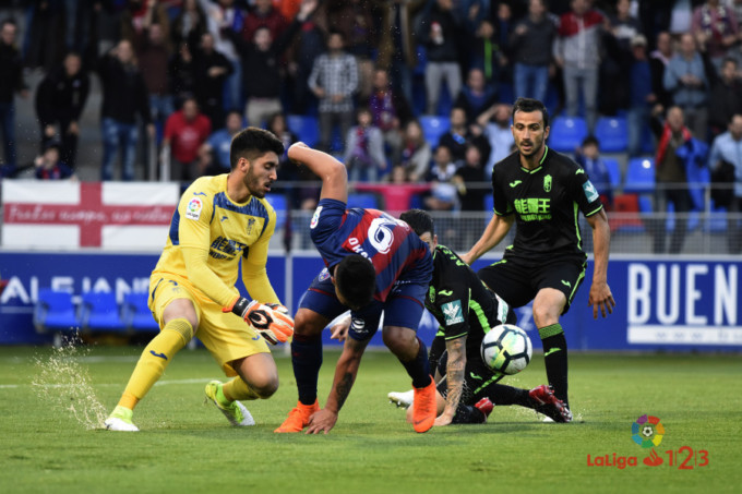 RUI-SILVA-GRANADA-CF-HUESCA