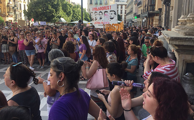 manifestacion la manada