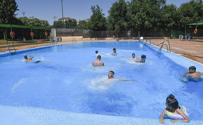 piscina armilla