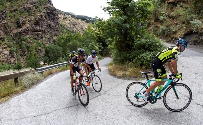 SIERRA-NEVADA-LÍMITE-CICLISMO-MONTAÑA