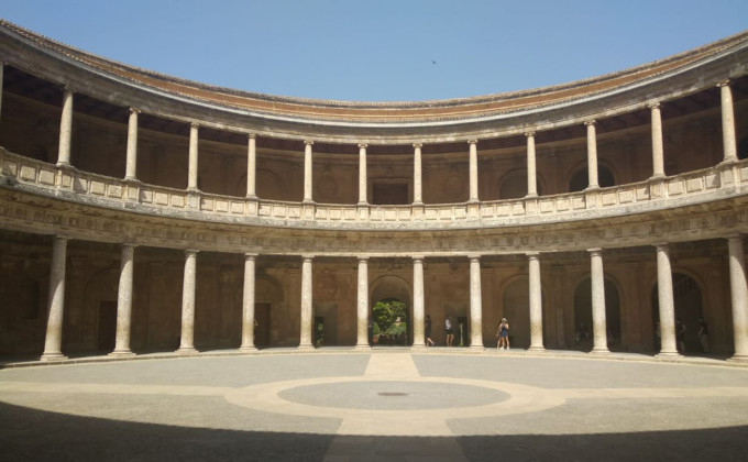 Interior Palacio Carlos V