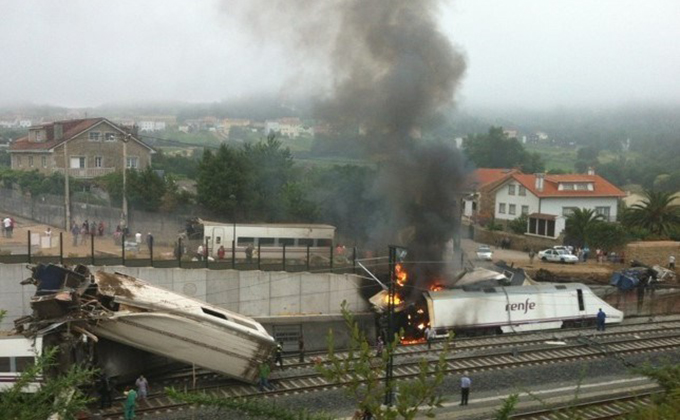 TREN ALVIA SANTIAGO ACCIDENTE