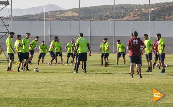 primer entrenamiento Granada CF 02