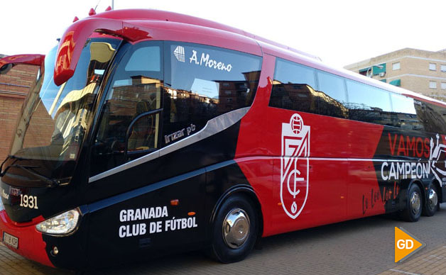 BUS-ESTADIO-NUEVO-LOS-CARMENES-1