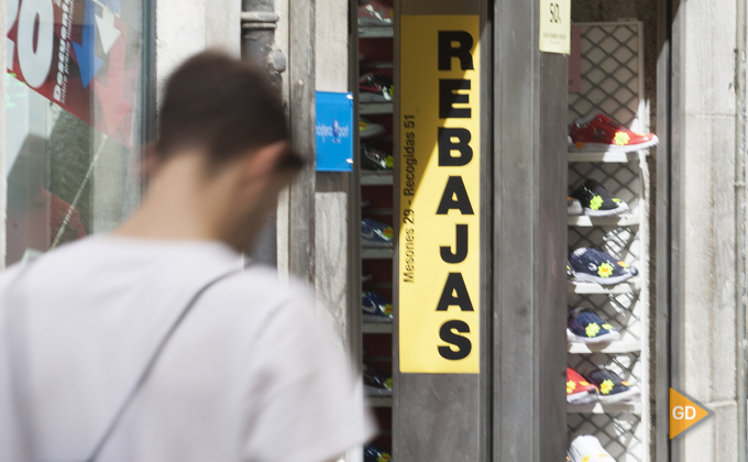 Rebajas - Granada centro de la ciudad.