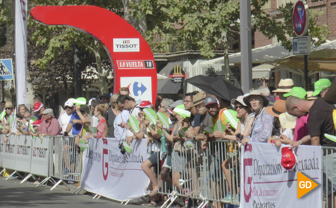 Salida vuelta ciclista Granada 2018 01