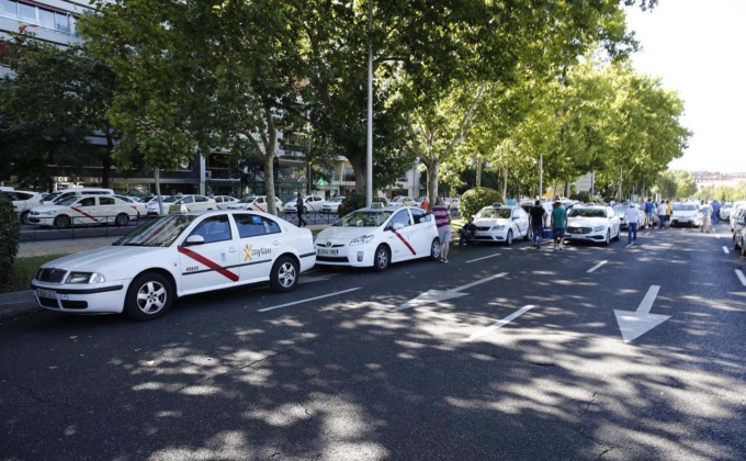 TAXIS-MADRID-HUELGA