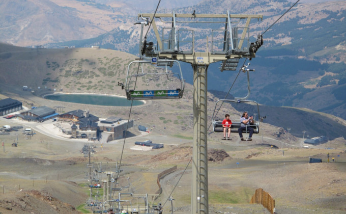 TELESILLA-VELETA-SIERRA-NEVADA-VERANO