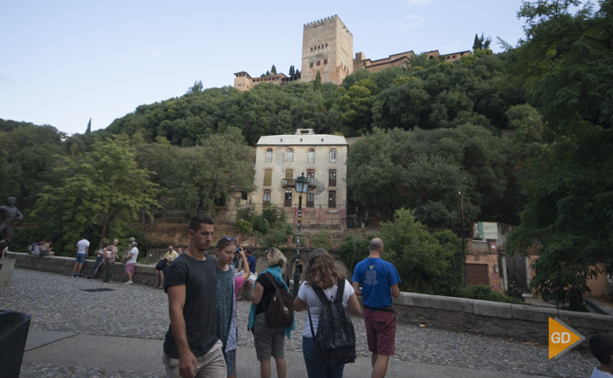 barrio Albaicin, paseo de los tristes y carrera del Darro en Granada