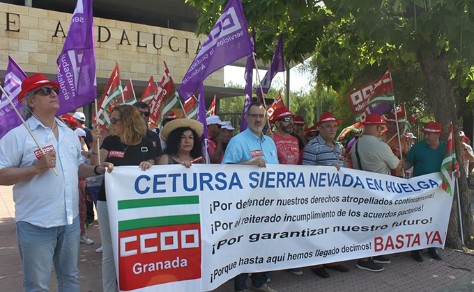 concentracion manifestacion representantes trabajadores cetursa