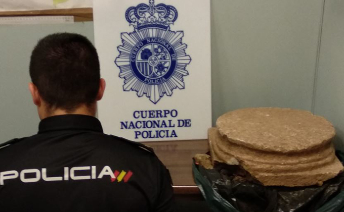 policia-base-columna