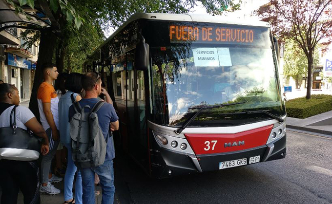 autobus 33 fuera de servicio