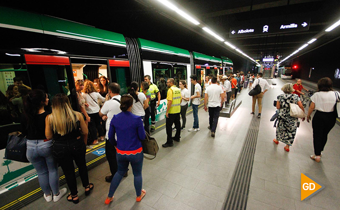 gran afluencia metro 2