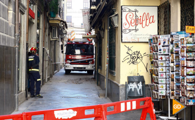 bomberos-calle-estribo-granada