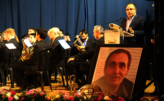 TENIENTE ALCALDE RECORDO A EL CHICO EN EL HOMENAJE 18