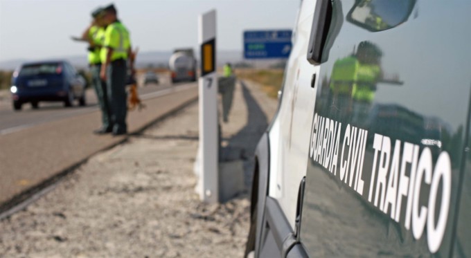 guardia civil de trafico carretera