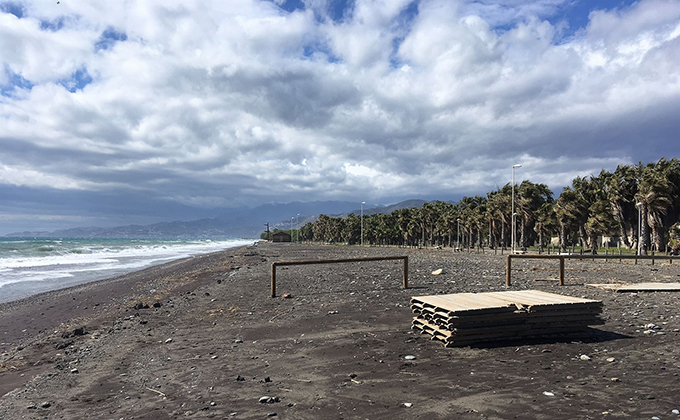 MOTRIL PLAYA OLEAJE TEMPORAL AVISO AMARILLO FENOMENOS COSTEROS OLAS VIENTO