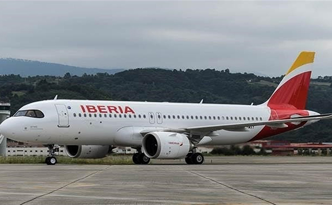 avion iberia aeropuerto