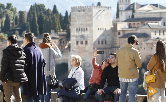 albaicin turistas alhambra