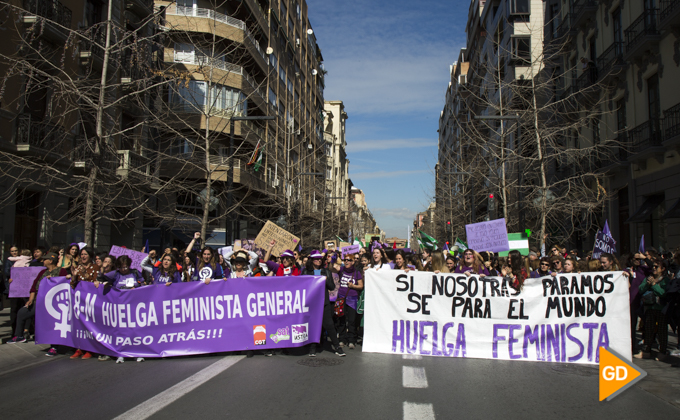 Sindicatos y estudiantes se han manifestado este 8M en Granada