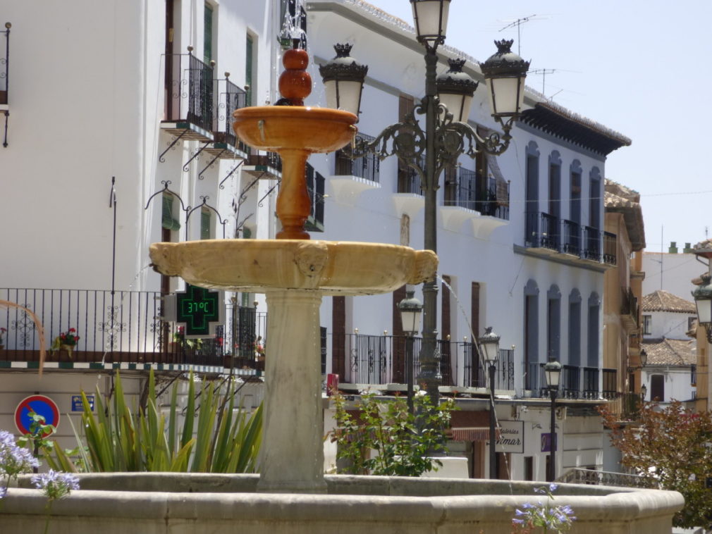 Baza es una ciudad y municipio español situado en el noreste de la provincia de Granada, en la comunidad autónoma de Andalucía